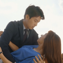 A Divorce Lawyer in Love